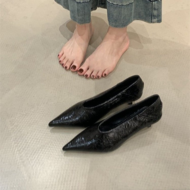 2025 Autumn New Commuter Wind  - Women'S Shoes And Accessories review and price